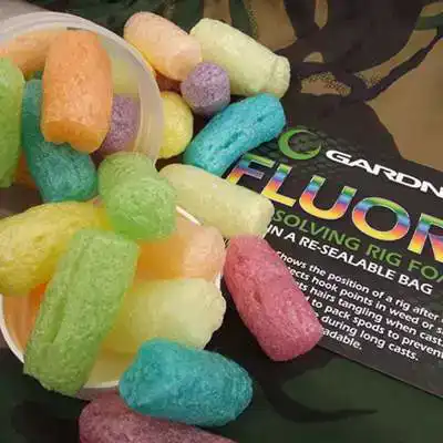 Dissolving Rig Foam - White