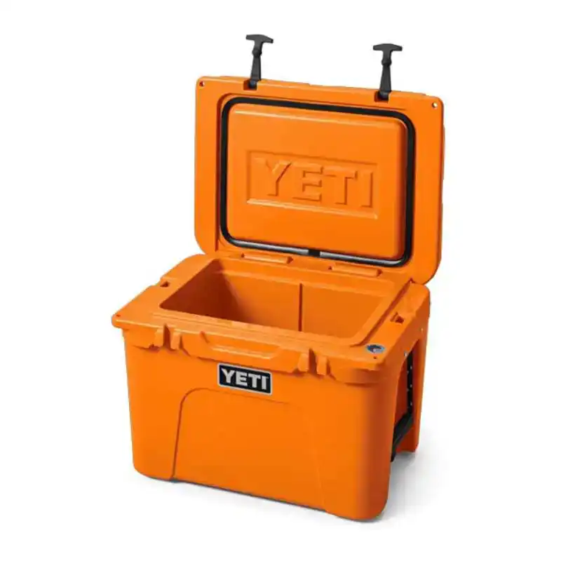 Tundra 35 Cooler - Tan