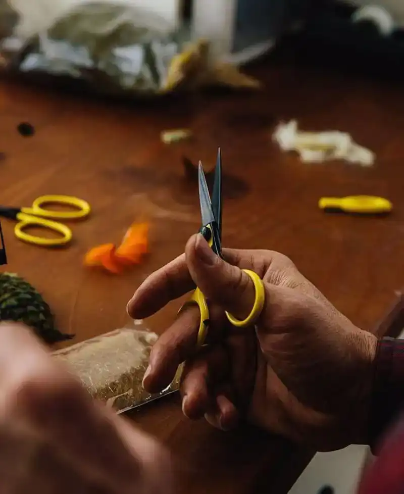 Razor Scissor 4'' - Yellow