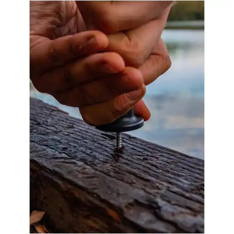 Black Label Stage Stand + QR Insert